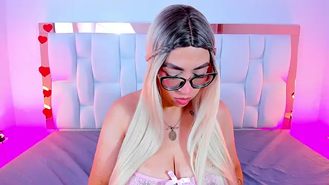 CamilleJuicy  online show from 03-19-26, 12:53