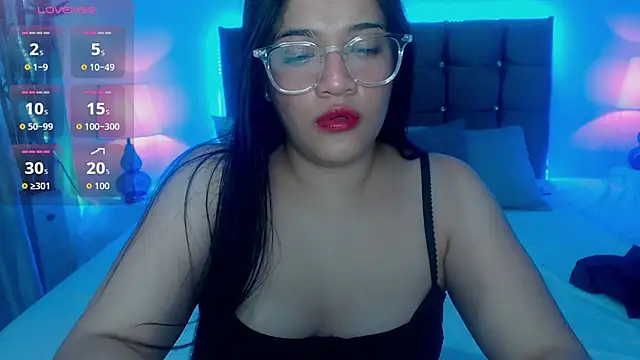 Snapshot of Valeri_hot22 chatting on 01-05-26, 09:29 Valeri hot22 online show from 01-05-26, 09:29