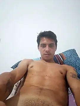 Snapshot of Fatorefco chatting on 12-20-25, 11:34 Fatorefco online show from 12-20-25, 11:34