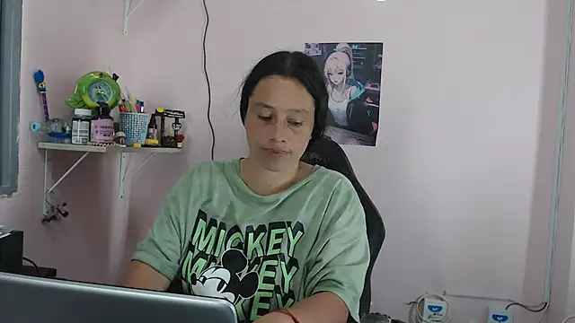 Snapshot of sexy_abby01 chatting on 01-06-26, 08:23 sexy abby01 online show from 01-06-26, 08:23