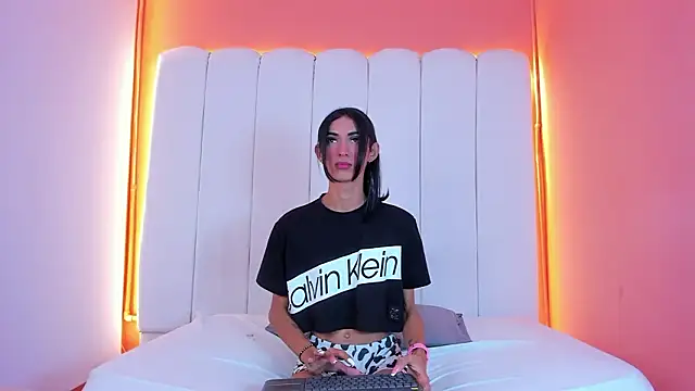 Snapshot of Sunny_OS chatting on 02-02-26, 07:45 Sunny OS online show from 02-02-26, 07:45