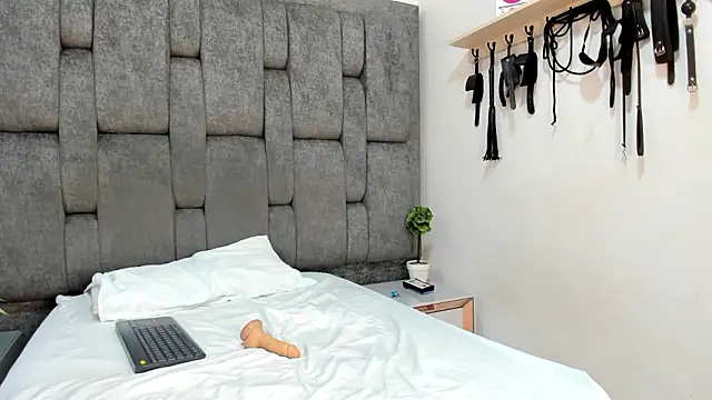 Snapshot of Sunny_OS chatting on 03-05-26, 08:38 Sunny OS online show from 03-05-26, 08:38