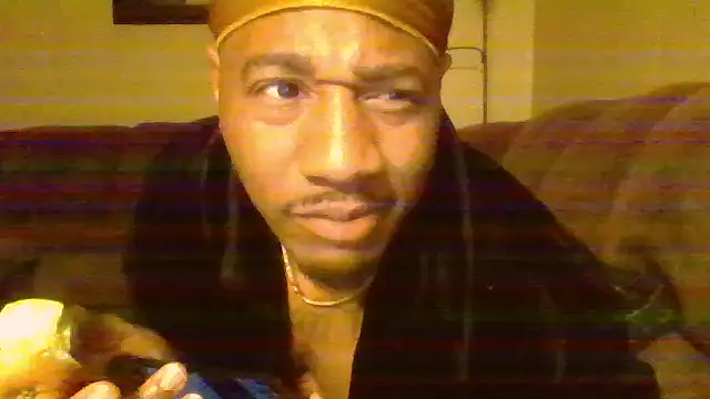 Snapshot of KingDes55 chatting on 02-22-26, 11:31 KingDes55 online show from 02-22-26, 11:31