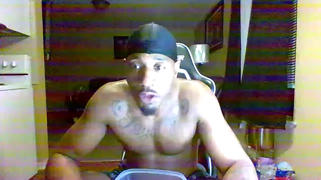 Snapshot of KingDes55 chatting on 05-26-26, 03:02 KingDes55 online show from 05-26-26, 03:02