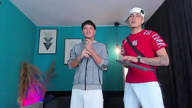 Snapshot of Oficial_KingOfHeavens chatting on 01-09-26, 08:10 Oficial KingOfHeavens online show from 01-09-26, 08:10