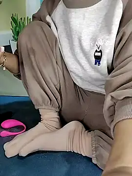 hi-miki online show from 01-07-26, 02:58