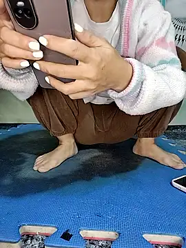 hi-miki online show from 01-17-26, 01:21