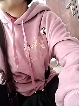 Girl-6868 online show from 02-25-26, 01:37