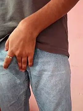 AqueousCrepe online show from 01-06-26, 06:28