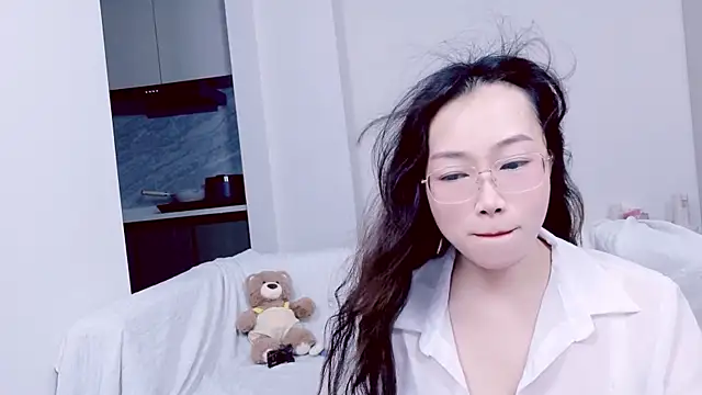 xinxinchuxin661 online show from 06-01-26, 09:16