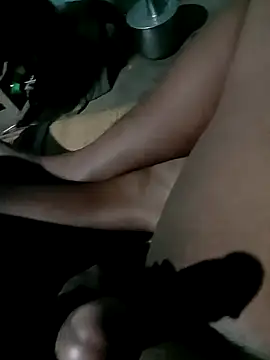 Snapshot of tamilansinsforu chatting on 03-13-26, 06:47 tamilansinsforu online show from 03-13-26, 06:47