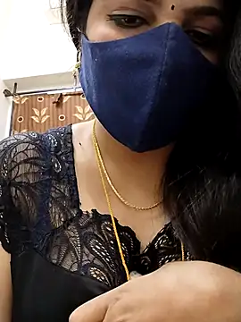 Snapshot of tamilrojaodi chatting on 01-08-26, 09:06 tamilrojaodi online show from 01-08-26, 09:06