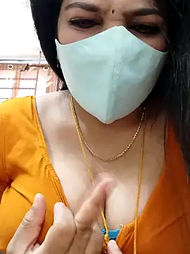 Snapshot of tamilrojaodi chatting on 01-10-26, 03:30 tamilrojaodi online show from 01-10-26, 03:30