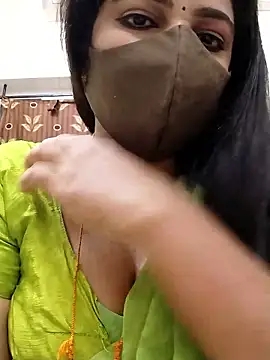 Snapshot of tamilrojaodi chatting on 01-12-26, 10:15 tamilrojaodi online show from 01-12-26, 10:15