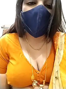 Snapshot of tamilrojaodi chatting on 02-02-26, 10:19 tamilrojaodi online show from 02-02-26, 10:19