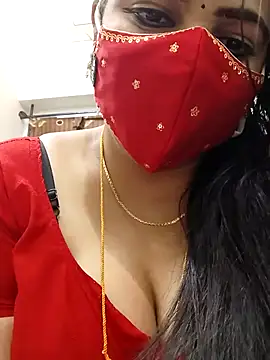 Snapshot of tamilrojaodi chatting on 02-25-26, 09:46 tamilrojaodi online show from 02-25-26, 09:46