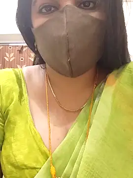 Snapshot of tamilrojaodi chatting on 02-27-26, 10:21 tamilrojaodi online show from 02-27-26, 10:21