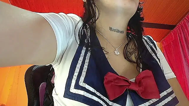 Snapshot of Noxveeltt chatting on 01-09-26, 10:44 Noxveeltt online show from 01-09-26, 10:44