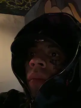 baby young online show from 04-26-26, 04:48