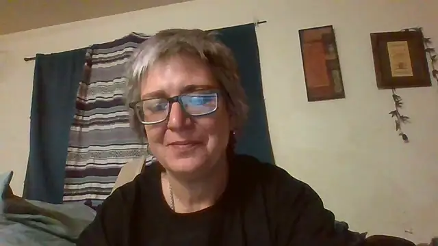 becky1111 online show from 04-21-26, 02:37
