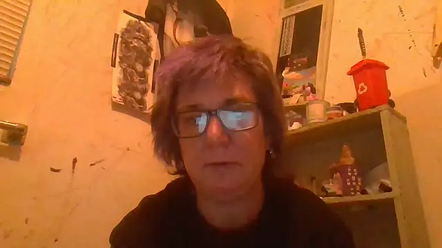 becky1111 online show from 06-26-26, 11:25