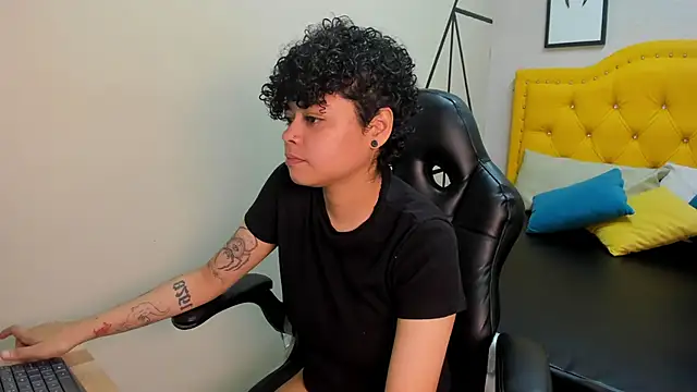 Sasha Venom online show from 01-06-26, 07:28