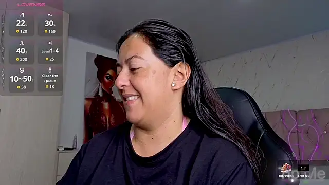 Snapshot of evelyn_harpeery chatting on 02-20-26, 10:49 evelyn harpeery online show from 02-20-26, 10:49