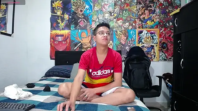 Golden Boysx online show from 04-12-26, 11:15