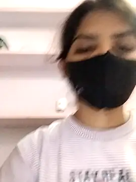 Snapshot of kinsu4763 chatting on 02-12-26, 06:30 kinsu4763 online show from 02-12-26, 06:30