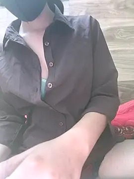 Snapshot of kinsu4763 chatting on 03-31-26, 05:41 kinsu4763 online show from 03-31-26, 05:41