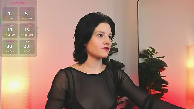 Snapshot of RowenMoon chatting on 03-06-26, 09:22 RowenMoon online show from 03-06-26, 09:22