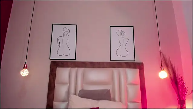 GahiaBelucci online show from 04-28-26, 06:02