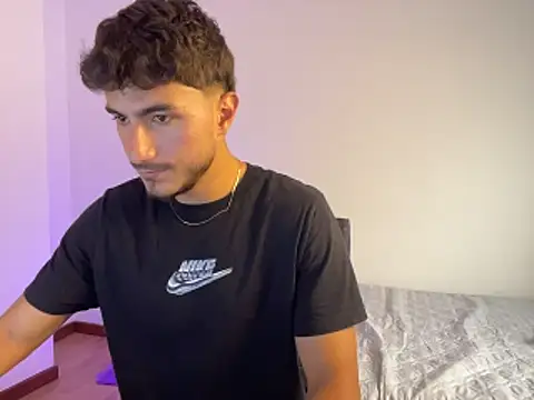 Snapshot of LIAM_COLT chatting on 03-02-26, 06:15 LIAM COLT online show from 03-02-26, 06:15