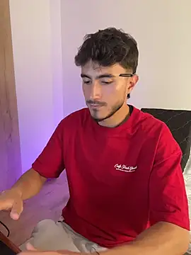 Snapshot of LIAM_COLT chatting on 03-13-26, 05:41 LIAM COLT online show from 03-13-26, 05:41