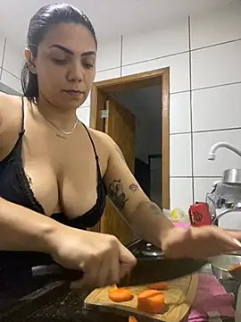 Nini  online show from 05-25-26, 08:04