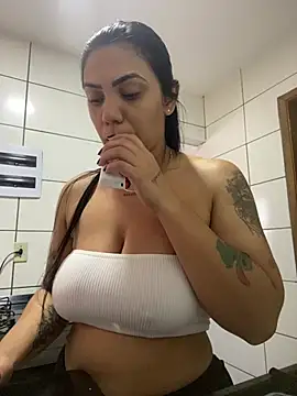 Nini  online show from 07-16-26, 12:55