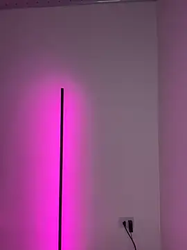 Snapshot of Nicollewest1 chatting on 02-05-26, 07:51 Nicollewest1 online show from 02-05-26, 07:51