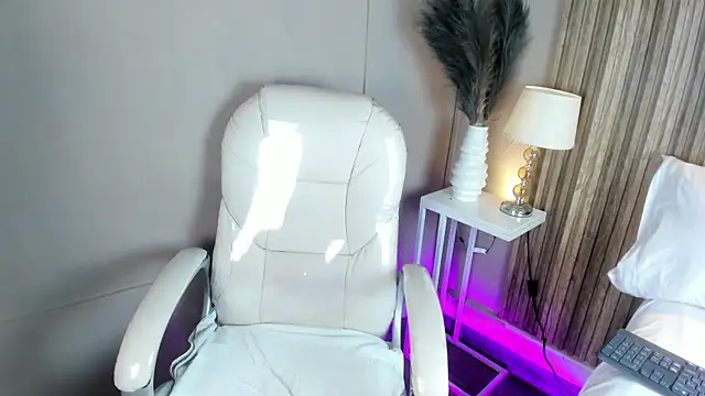 FiorelaSton online show from 03-01-26, 04:14