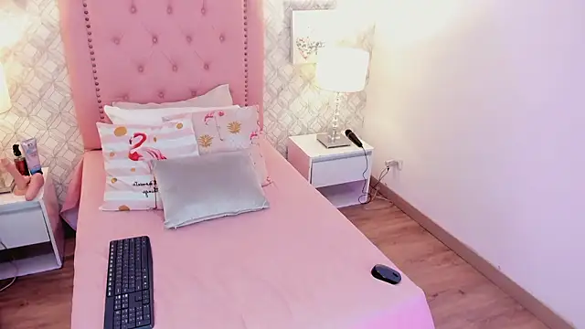 Snapshot of amber__ferrera chatting on 02-03-26, 07:41 amber ferrera online show from 02-03-26, 07:41