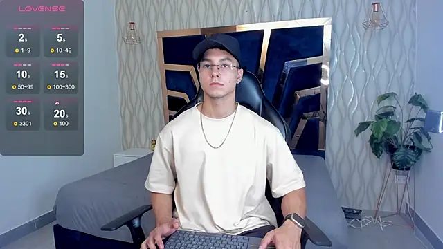 Snapshot of Noah_Clarkk chatting on 03-11-26, 05:19 Noah Clarkk online show from 03-11-26, 05:19