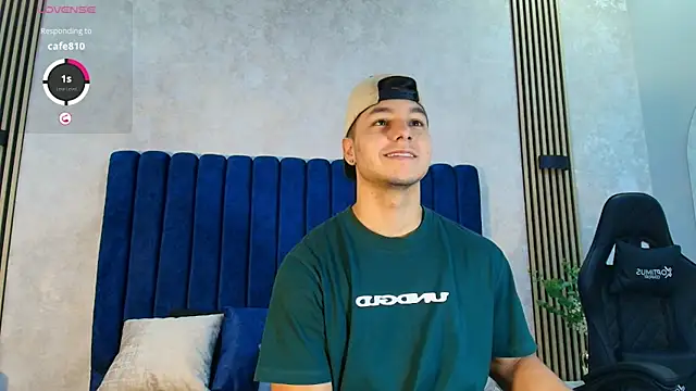 Noah Clarkk online show from 05-18-26, 05:41