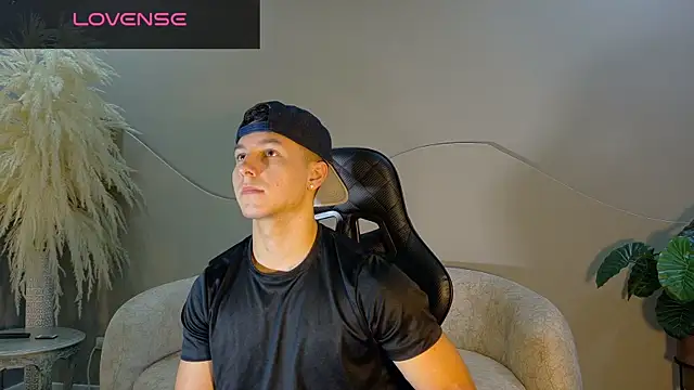 Noah Clarkk online show from 07-02-26, 05:30