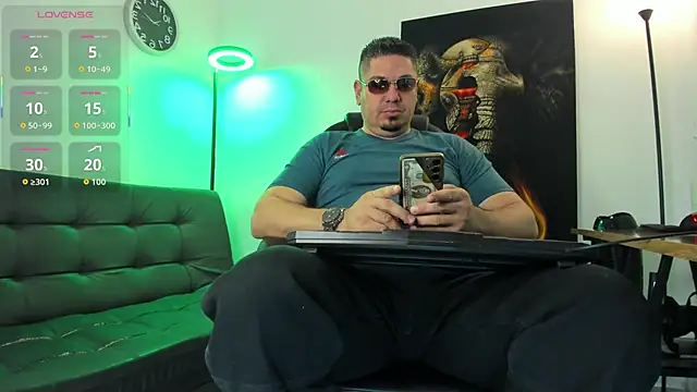 Dante Bellini online show from 02-15-26, 03:20