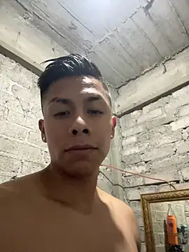 Snapshot of Marko-18 chatting on 01-11-26, 02:16 Marko-18 online show from 01-11-26, 02:16