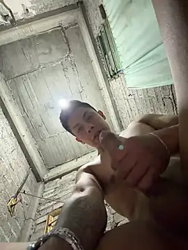 Snapshot of Marko-18 chatting on 02-10-26, 02:15 Marko-18 online show from 02-10-26, 02:15