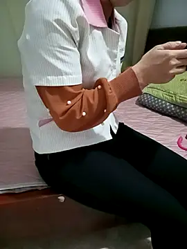 Sweet-Berryy online show from 01-15-26, 12:04