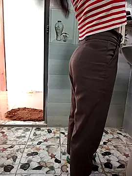 Sweet-Berryy online show from 03-18-26, 01:31