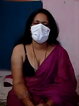 Snapshot of telugutrisha chatting on 01-18-26, 06:23 telugutrisha online show from 01-18-26, 06:23