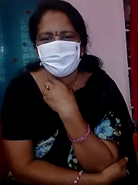 Snapshot of telugutrisha chatting on 02-01-26, 10:58 telugutrisha online show from 02-01-26, 10:58