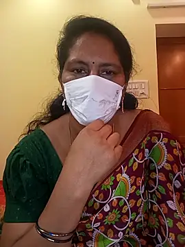 Snapshot of telugutrisha chatting on 03-15-26, 02:01 telugutrisha online show from 03-15-26, 02:01